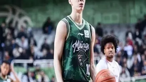 浦项制铁对阵光州F 18_30 专家推荐质合分析